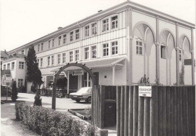 Datei:Die Scheibenstraße 60 im Sommer 1985.jpg